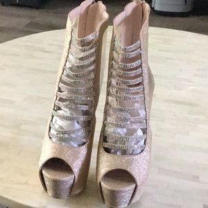 Tiffany/Champion high heels